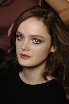 2008年度秋季―ダイアン・フォン・ファステンバーグのコレクションにてリサ・カント。